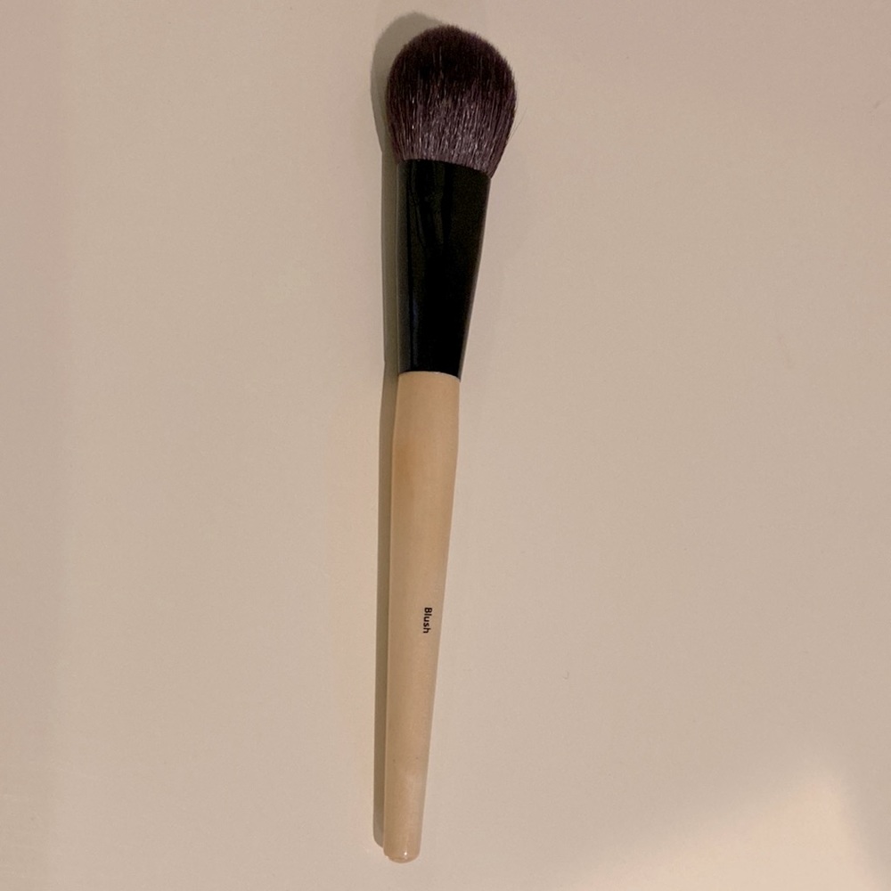 Bobbi brown blush makeup brush